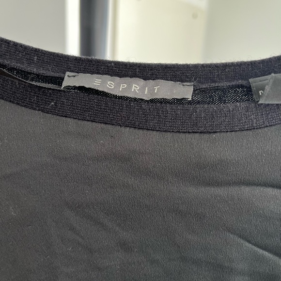 Esprit Sweater - Picture 4 of 4